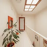 Espinho Modern 3 Bedroom By Vacationy