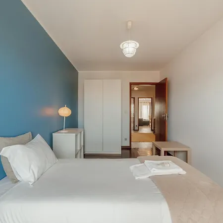 شقة Espinho Modern 3 Bedroom By Vacationy