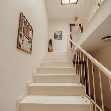 Espinho Modern 3 Bedroom By Vacationy Apartman Porto