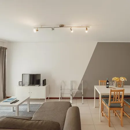 Apartman Espinho Modern 3 Bedroom By Vacationy Porto
